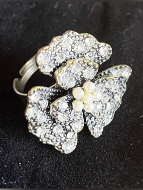 Floral Cocktail Ring Sz 7-8